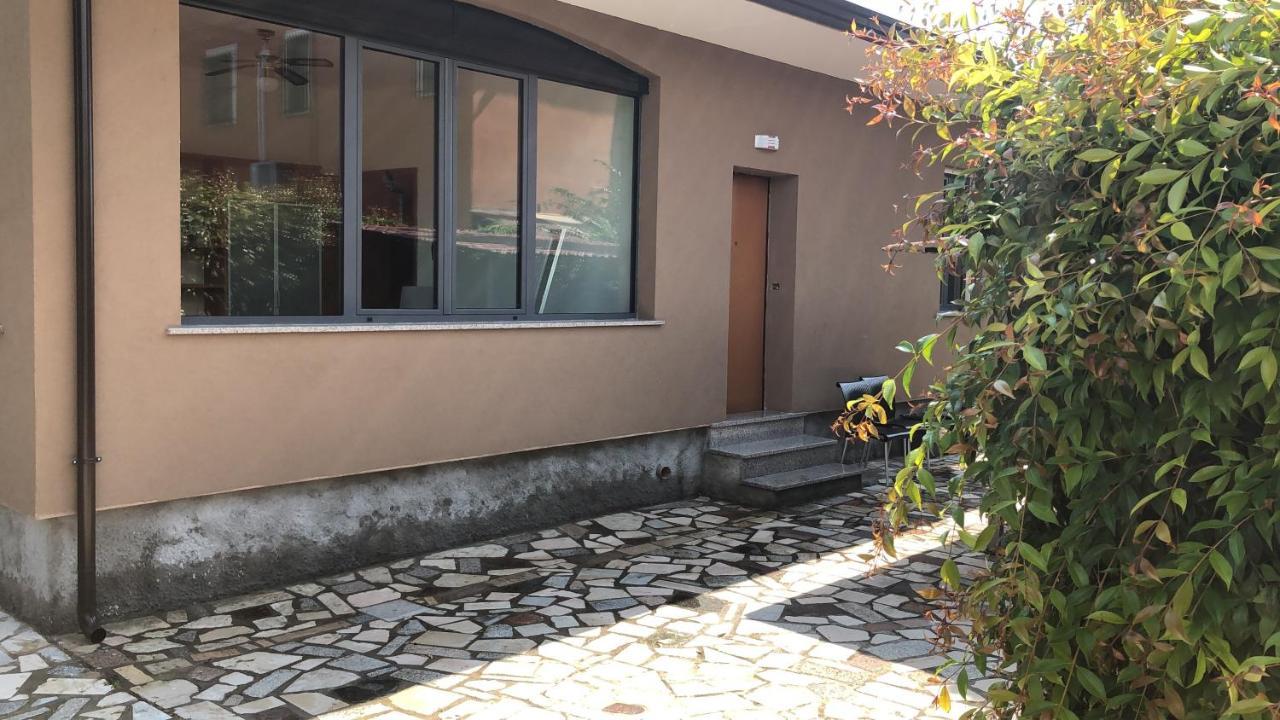 Appartamento Villa Lucia ซานเตอูเฟเมีย ลาเมเซีย ภายนอก รูปภาพ